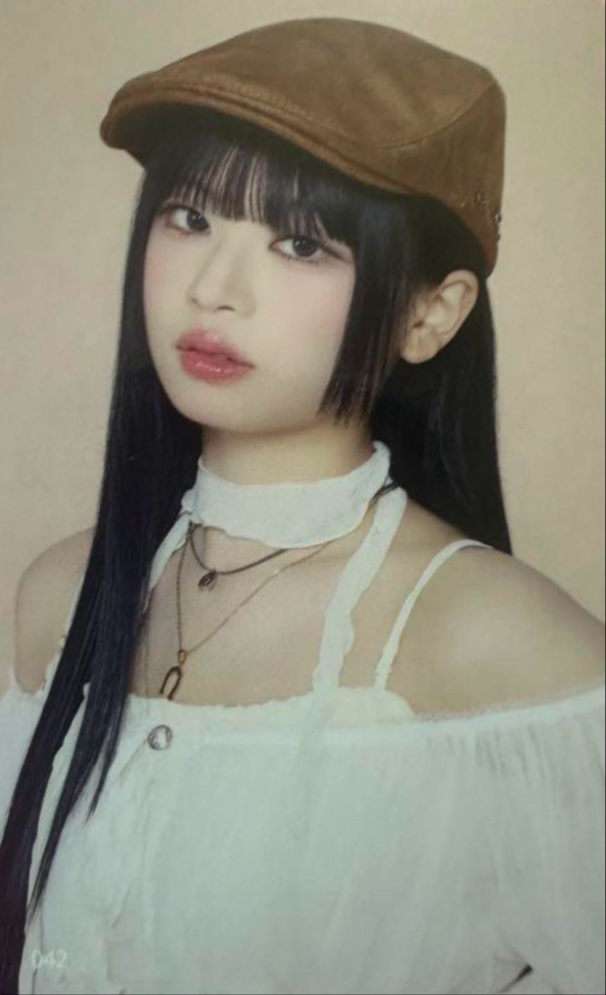042